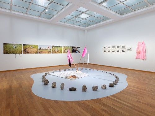 vloerstickers, tentoonstelling, Kunstmuseum Den Haag, iwaarden, iwaarden artwork