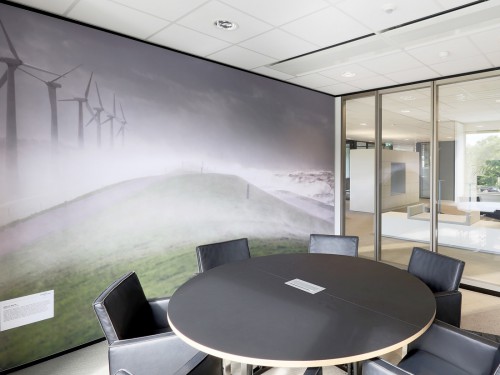 Iwaarden interieur - textile frame - wandbekleding - wallcovering met print op textielframe, verlicht of akoestisch, zorgt voor sfeer in bedrijf, school, hotel of kantoor