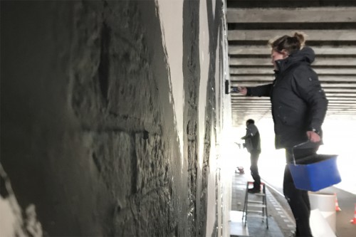 Tunnel tussen Overschiestraat – Luchtvaartstraat in Amsterdam verandert in kunstwerk met muurschildering Aam Solleveld, artwork, mural