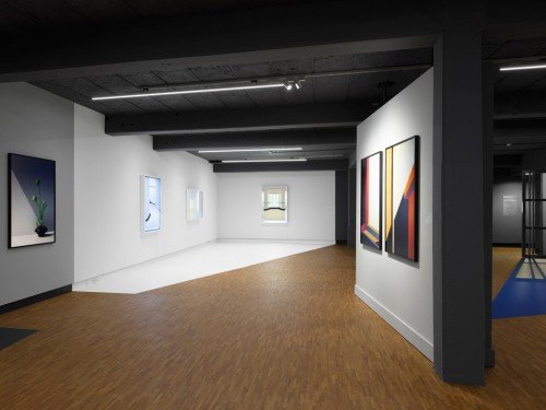 tentoonstelling van Popel Coumou in het fotomuseum in Den Haag. Tentoonstelling opgezet door Iwaarden