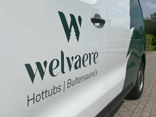 Autobelettering Welvaere bedrijfswagen wordt rijdend visitekaartje