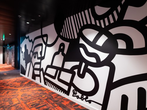 Project in hotel citizenM in Amsterdam, mural wandbekleding door PabloLucker in hotel CitizenM aan de Amstel