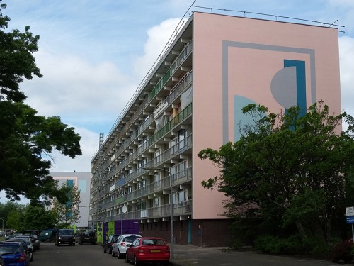 Kunstwerken op flats Haarlem, uitgevoerd door iwaarden, muurschilderingen, artwork, mural